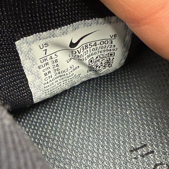 Nike Air Zoom Pegasus 40 Low Womens Running Shoes Black DV3854-003 VNDS Sz 7 - Picture 7 of 7